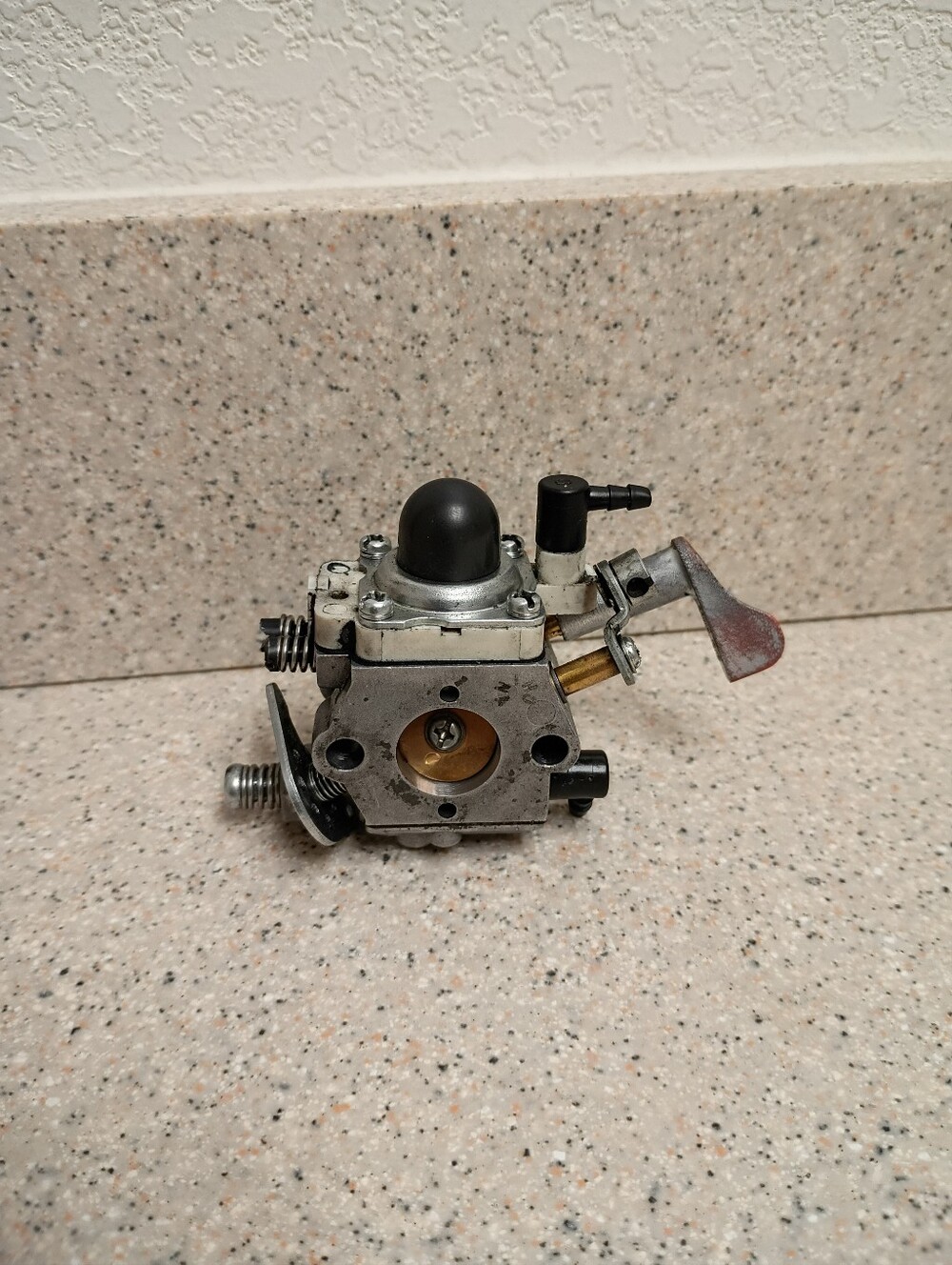 Go-Ped DDM Racing Walbro WT-668 Carburetor w/ Aftermarket Primer Bulb Used